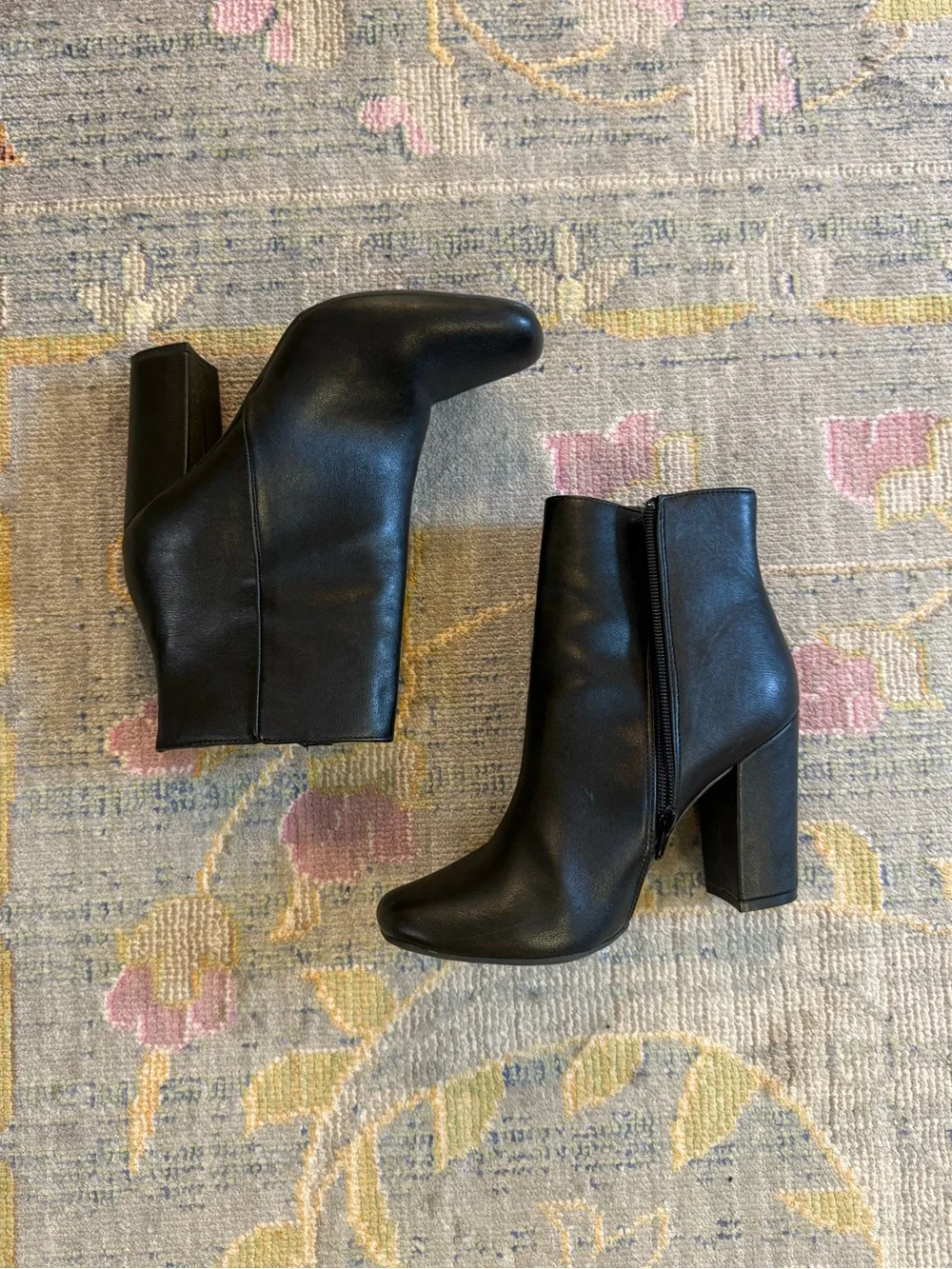 Black Women's Block Heel Ankle Boots - Classic Leather Look Side Zip